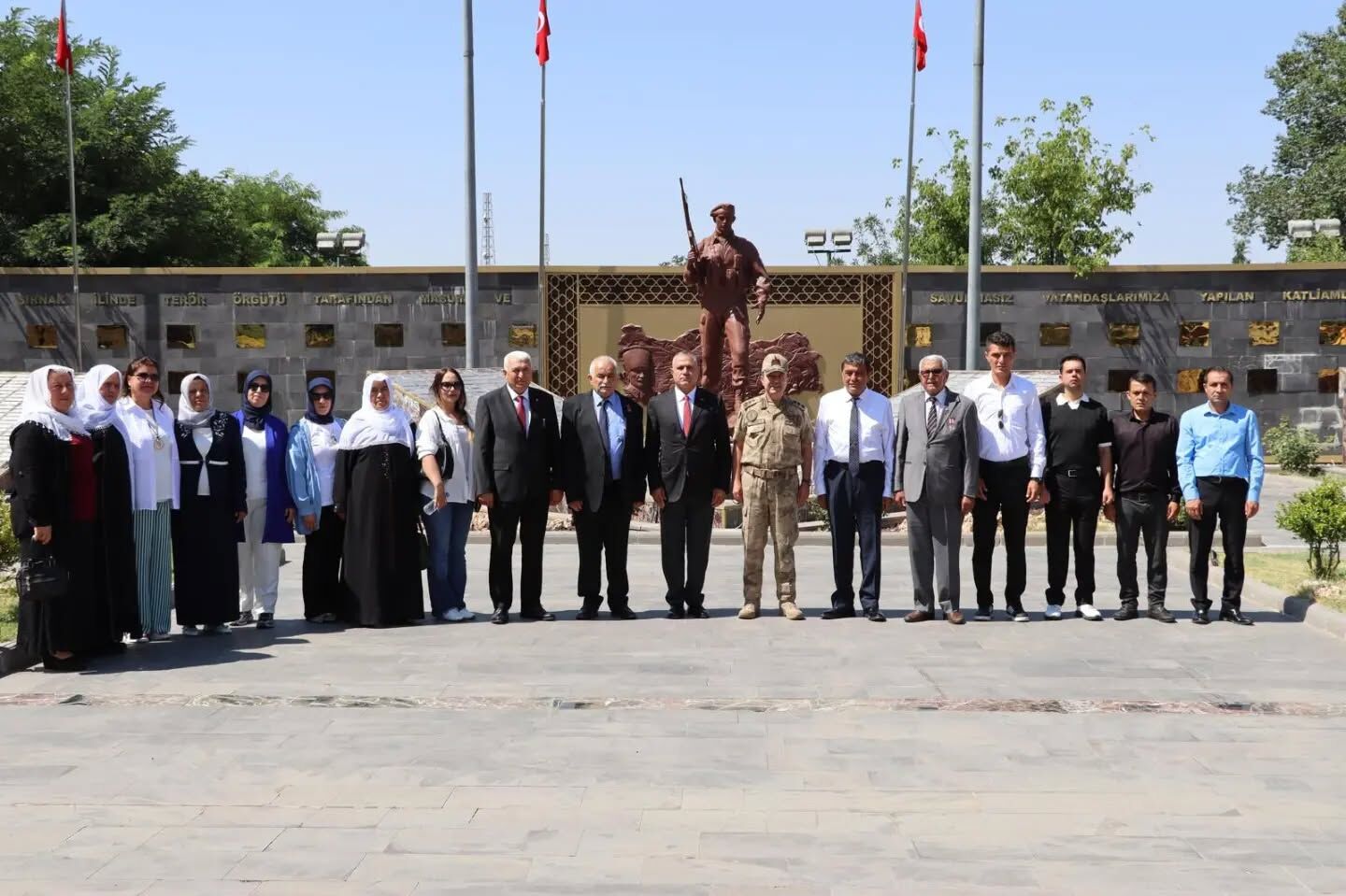 Tümgeneral Zafer Tombul, Osmaniyeli Gazileri Ağırladı (2)