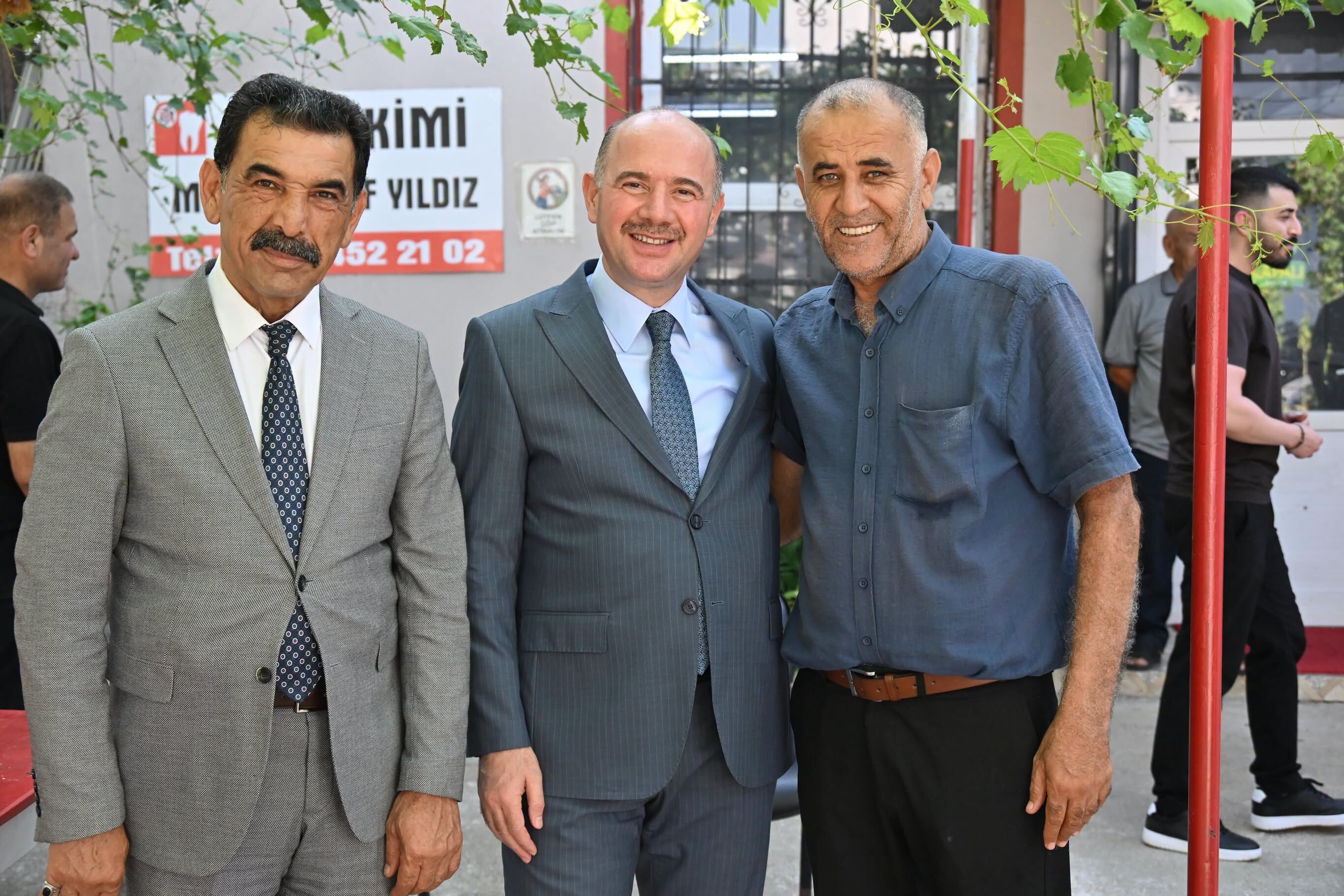V A L İ E S N A F