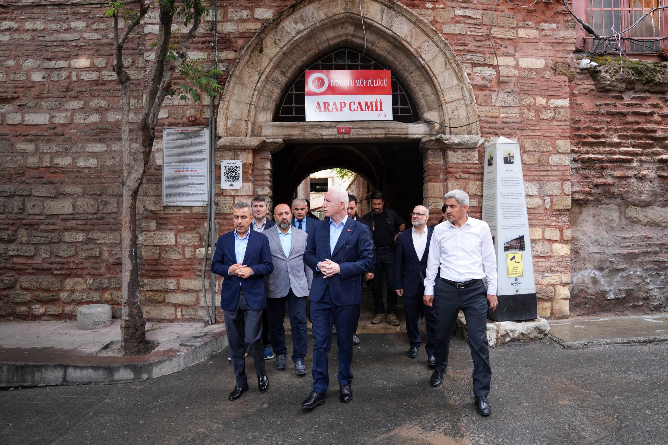 Vali Davut Gül Arap Camii Kur’an Kursunu İnceledi2