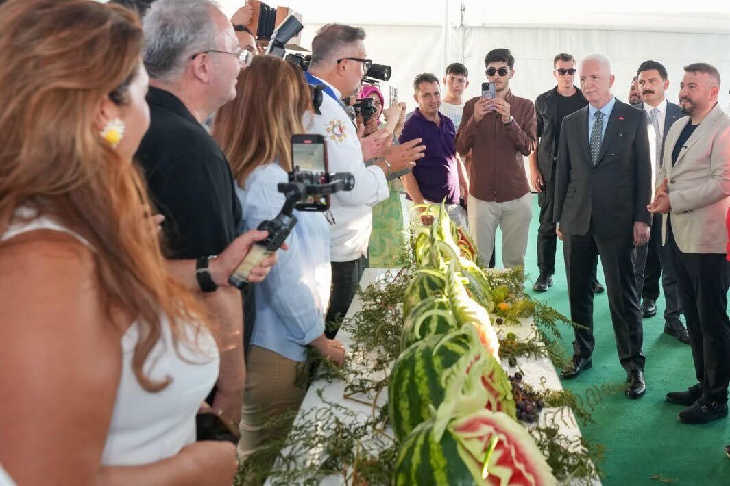 Vali Davut Gül Yeniköy Karpuz Festivali’ne Katıldı3
