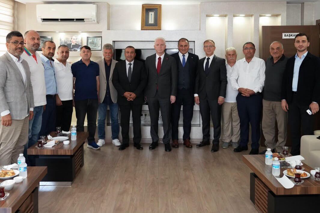 Vali Davut Gül'den Minibüsçüler Odasına Ziyaret4