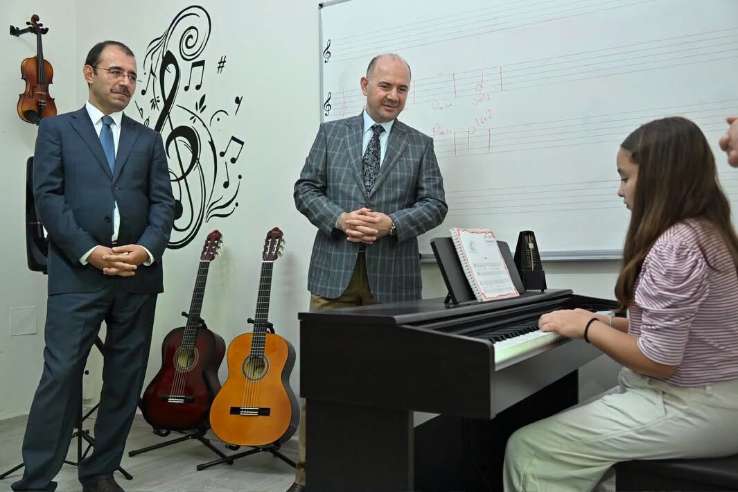 Vali Serdengeçti Aile Destek Merkezi'ni Ziyaret Etti4