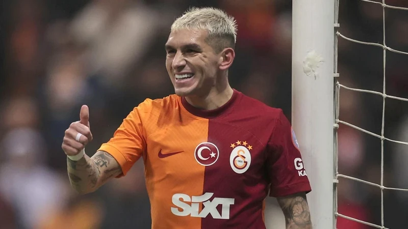 Lucas Torreira-1