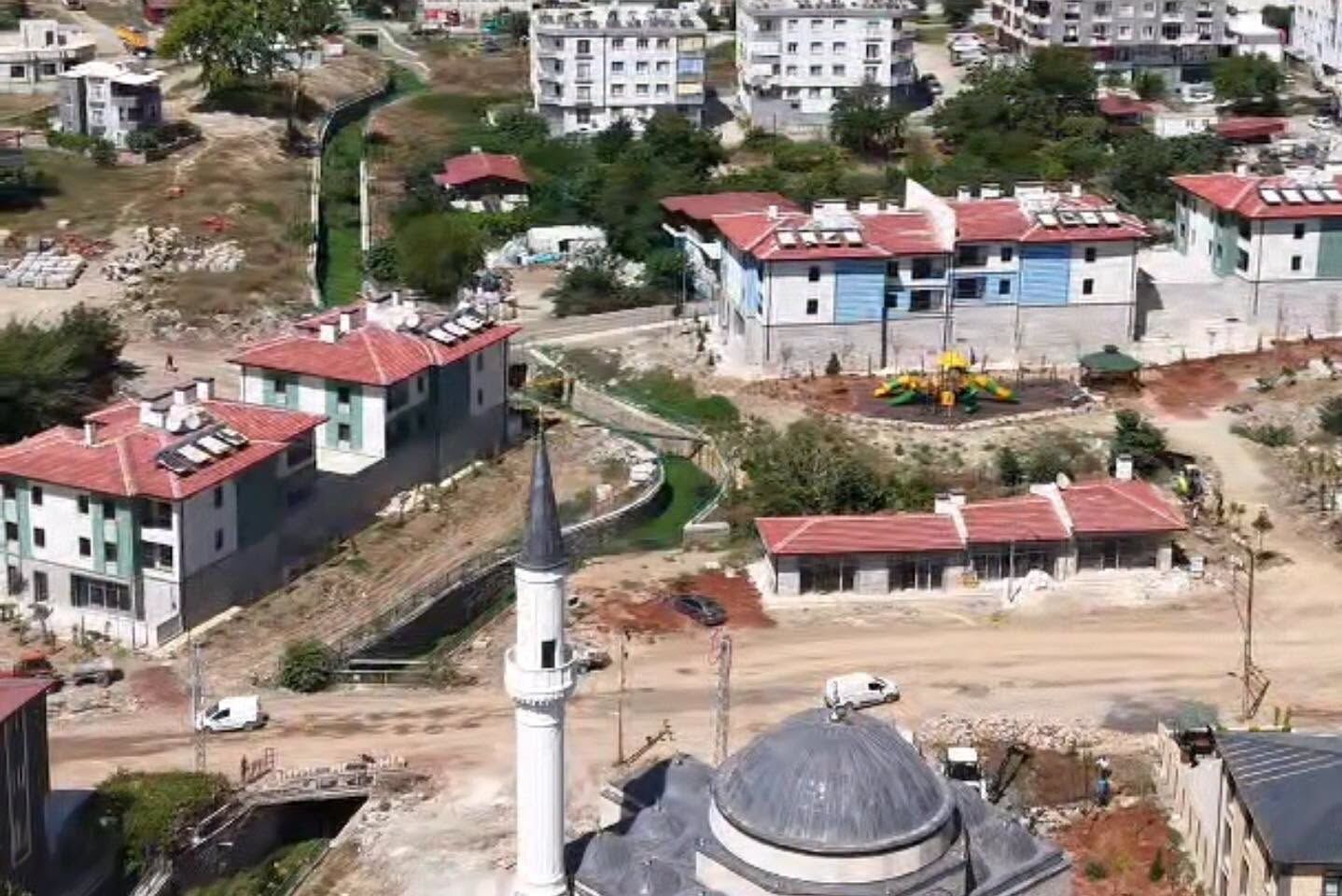 Osmaniye Valisi Serdengeçti Hasanbeyli’de Projeleri İnceledi
