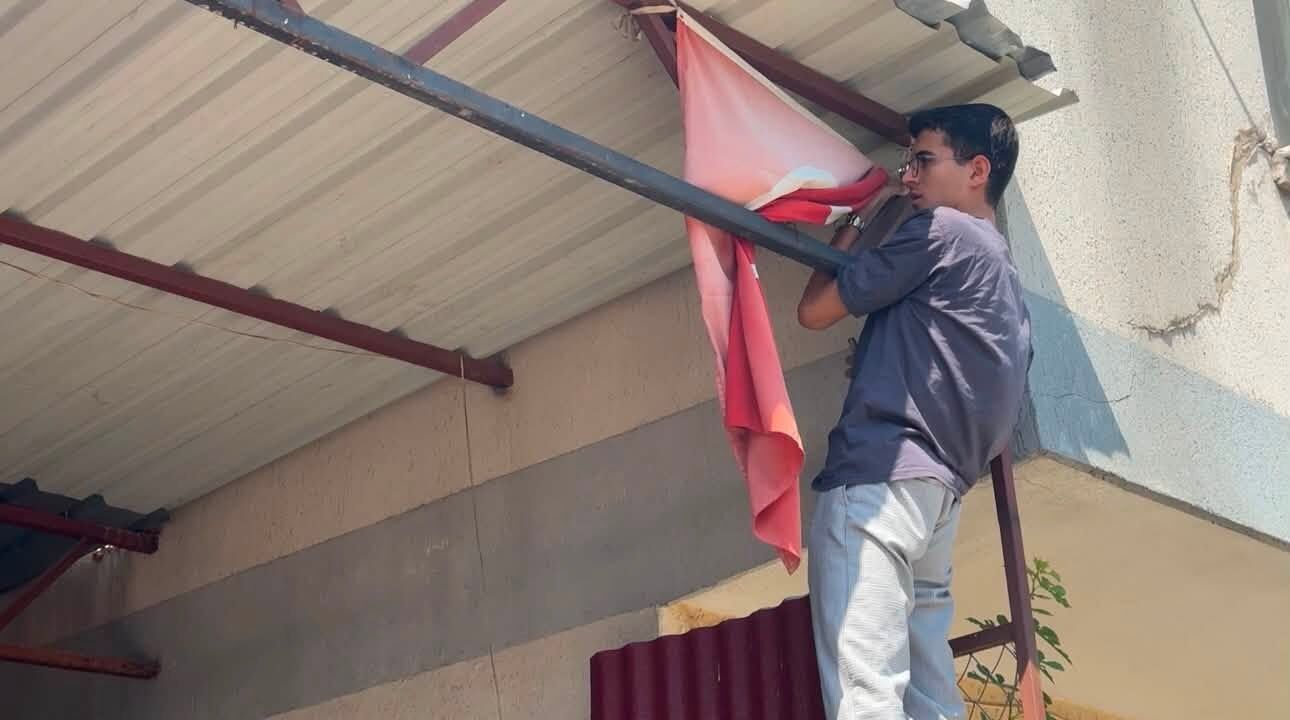 Osmaniye Sumbas’ta 3 Gençten Bayrağa Anlamlı Vefa-1