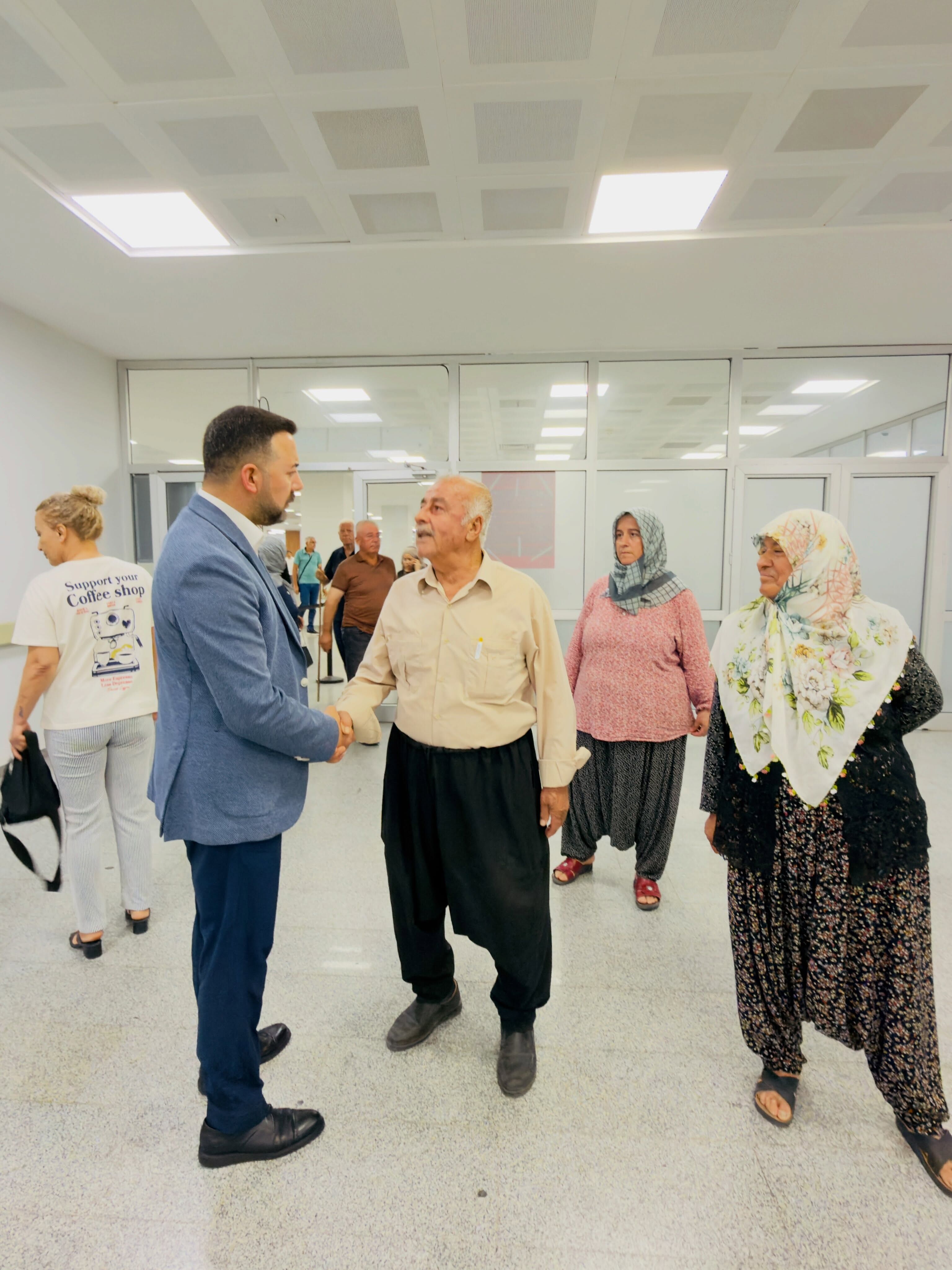Başkan Turgut Kararmaz Hastaları Ziyaret Etti1