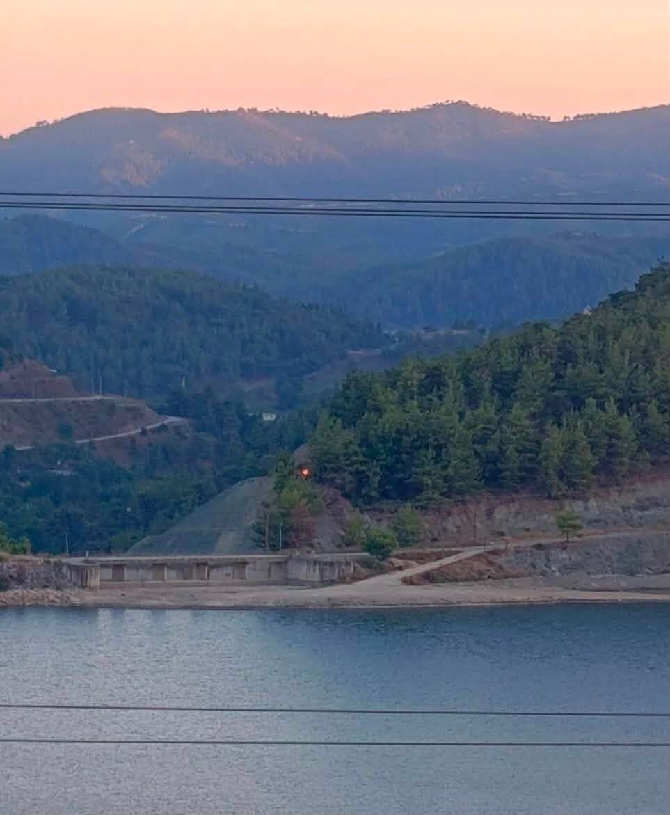 Hatay Yayladağı'nda Orman Yangını Kontrol Altında1