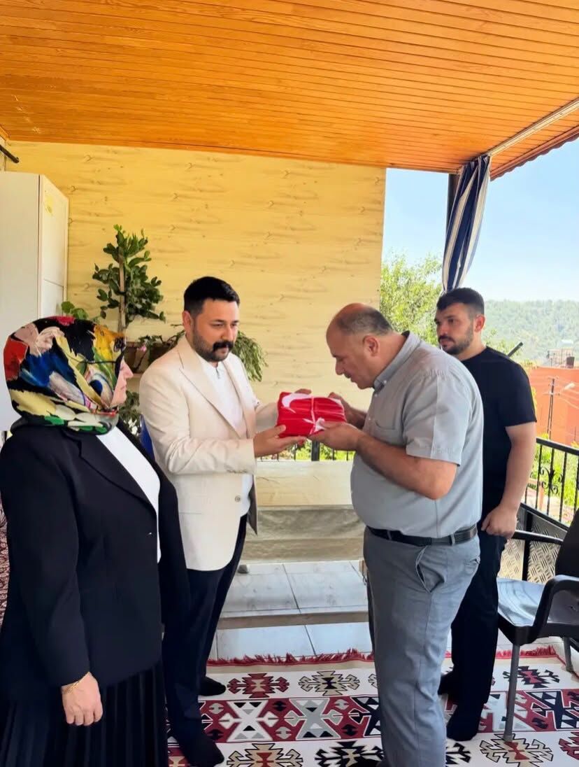 MHP'li Ahmet Kılıç'tan Osmaniye Bahçe Ziyareti1