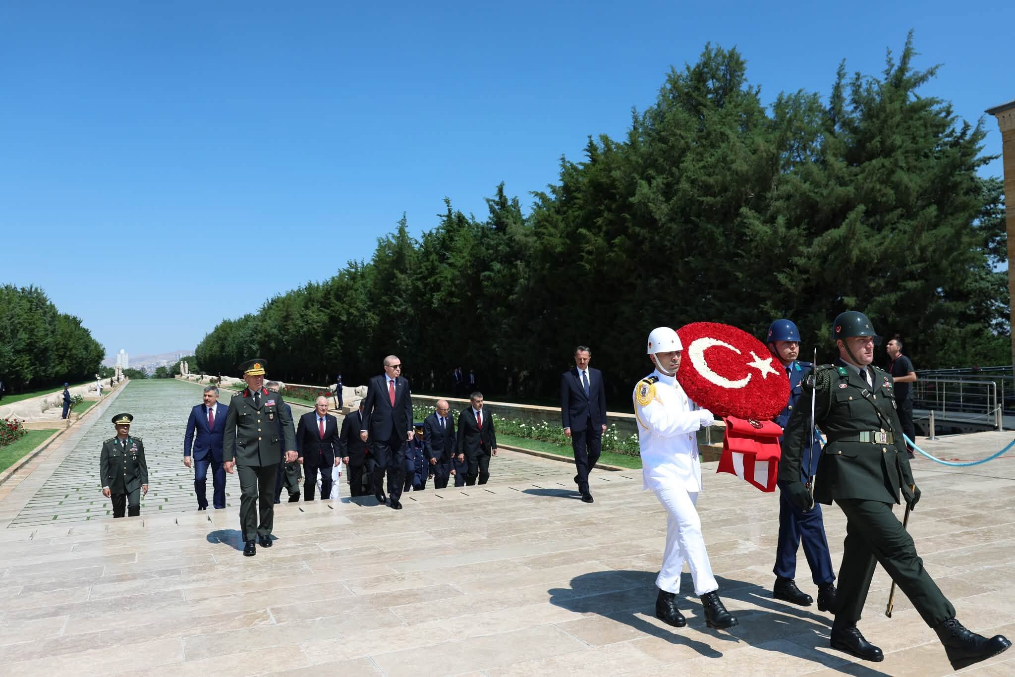 Cumhurbaşkanı Erdoğan’dan Anıtkabir Ziyareti1