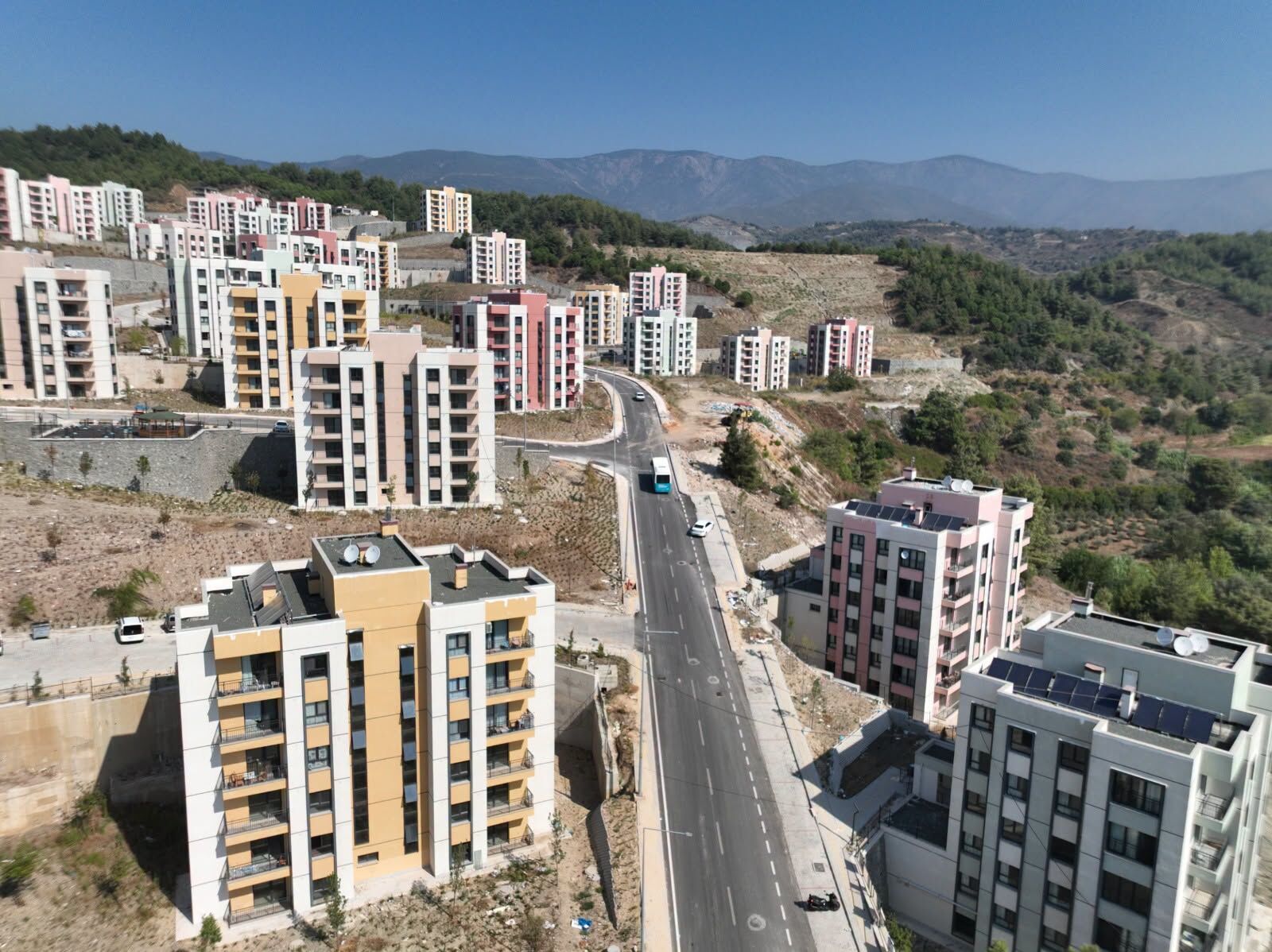 HBB Kisecik TOKİ Konutlarına Ulaşımı Başlattı-3