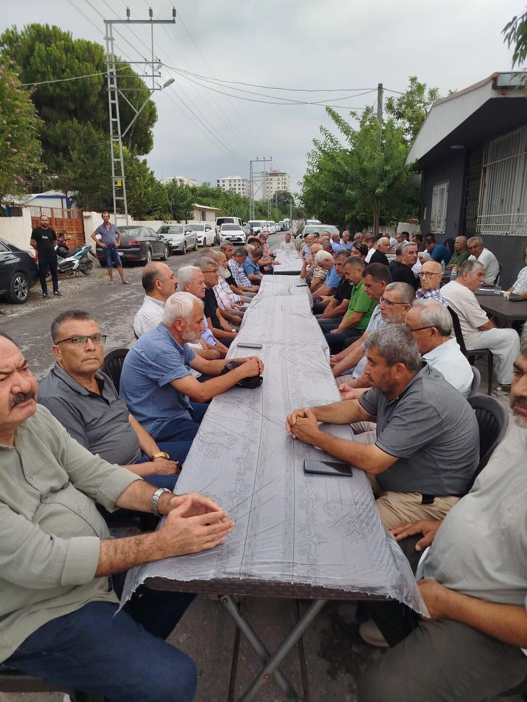 MHP'li Ahmet Oğuz Seçer'den Taziye Ziyareti