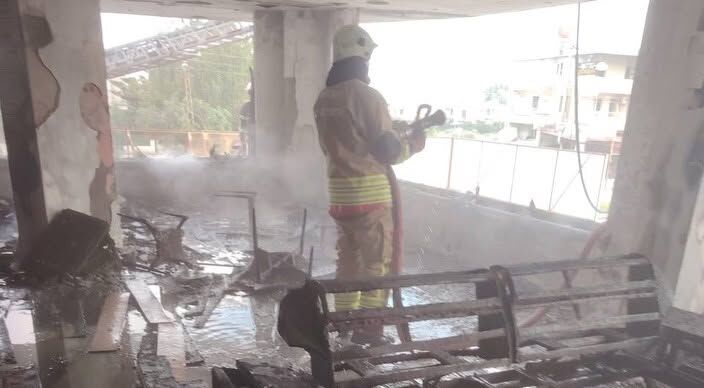 Arsuz'da İş Yeri Yangınında Facia Önlendi-4