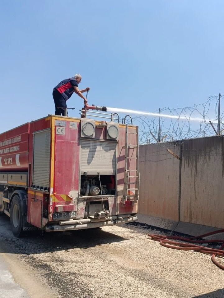 Yayladağı’nda Suriye’den Gelen Yangına Müdahale