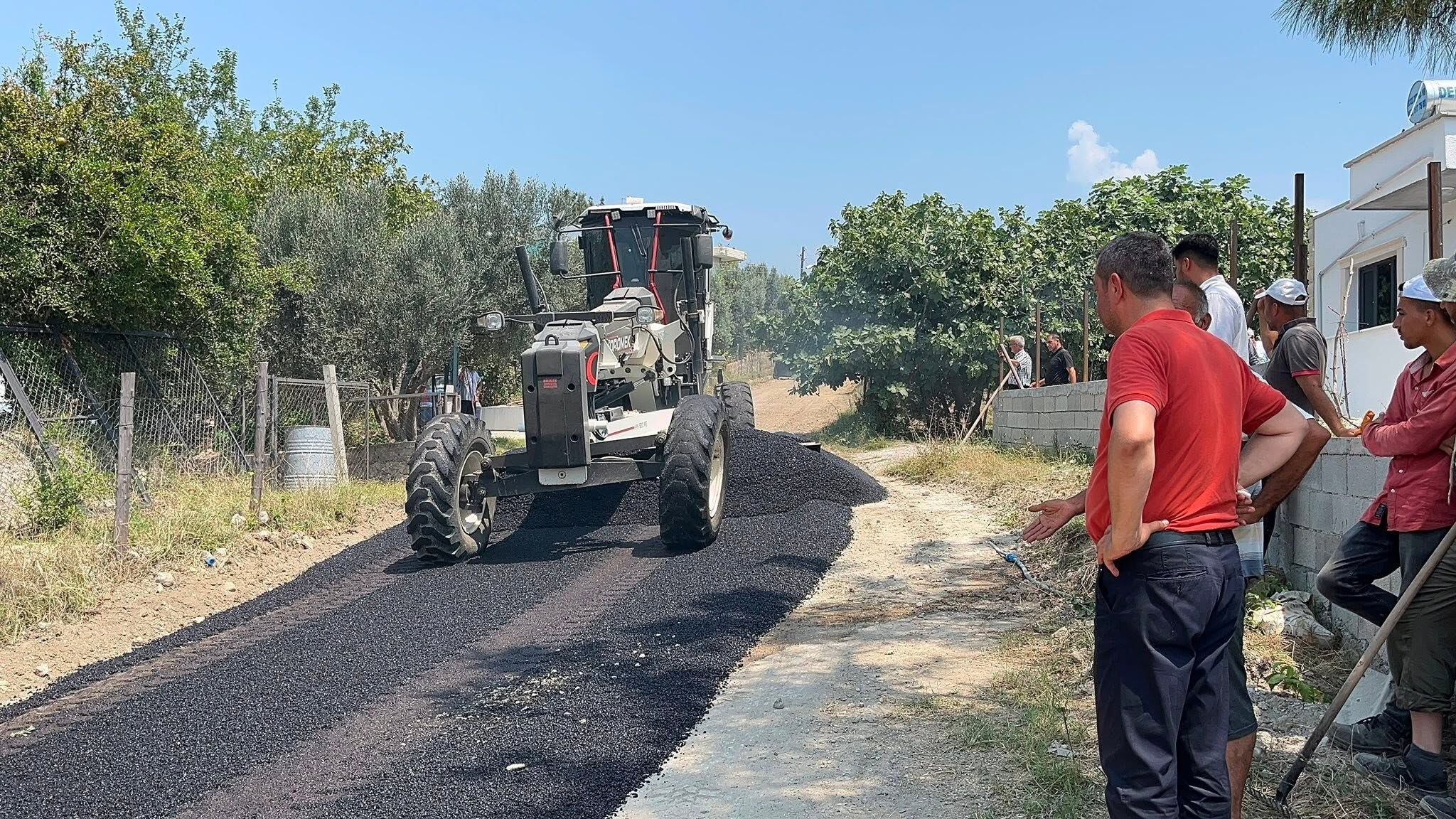 Yarbaşı Belediye Başkanı Ökkeş Aksoy’dan Asfalt Hamlesi