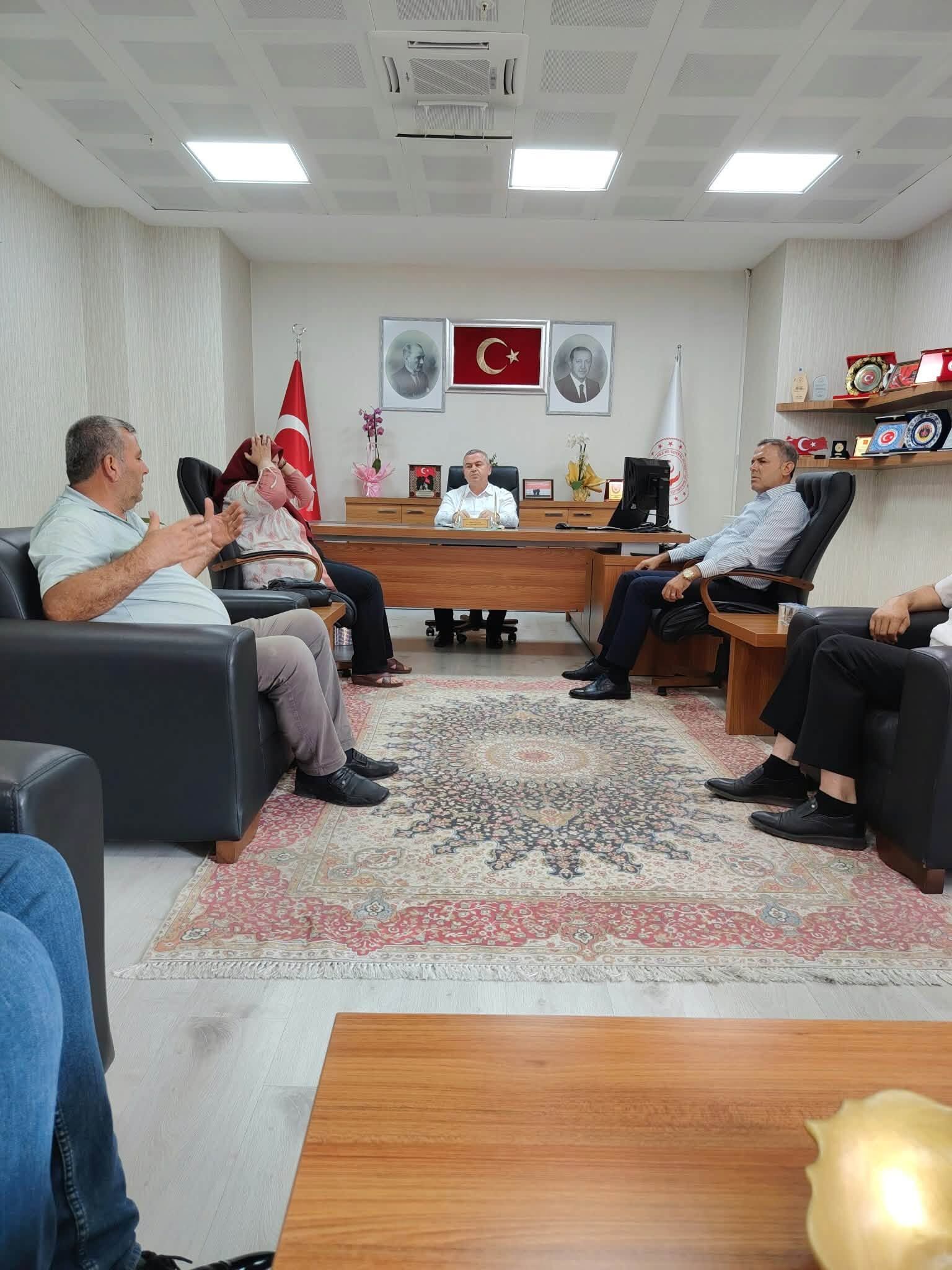 Muhtarlardan Osmaniye İl Müdürü Naci Yılmaz’a Ziyaret
