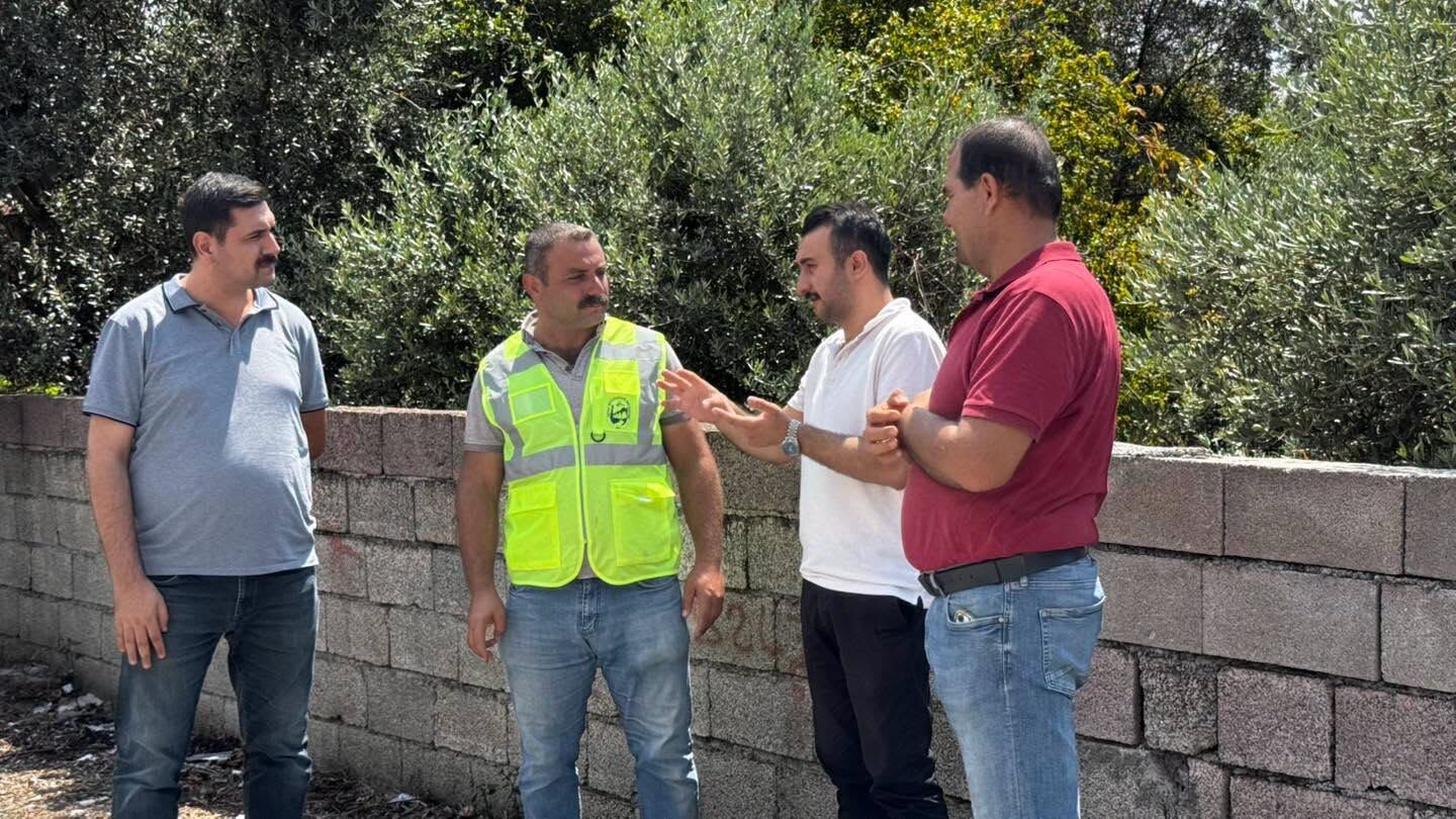 Erzin Yeni Mahalle’de sıcak asfalt çalışması