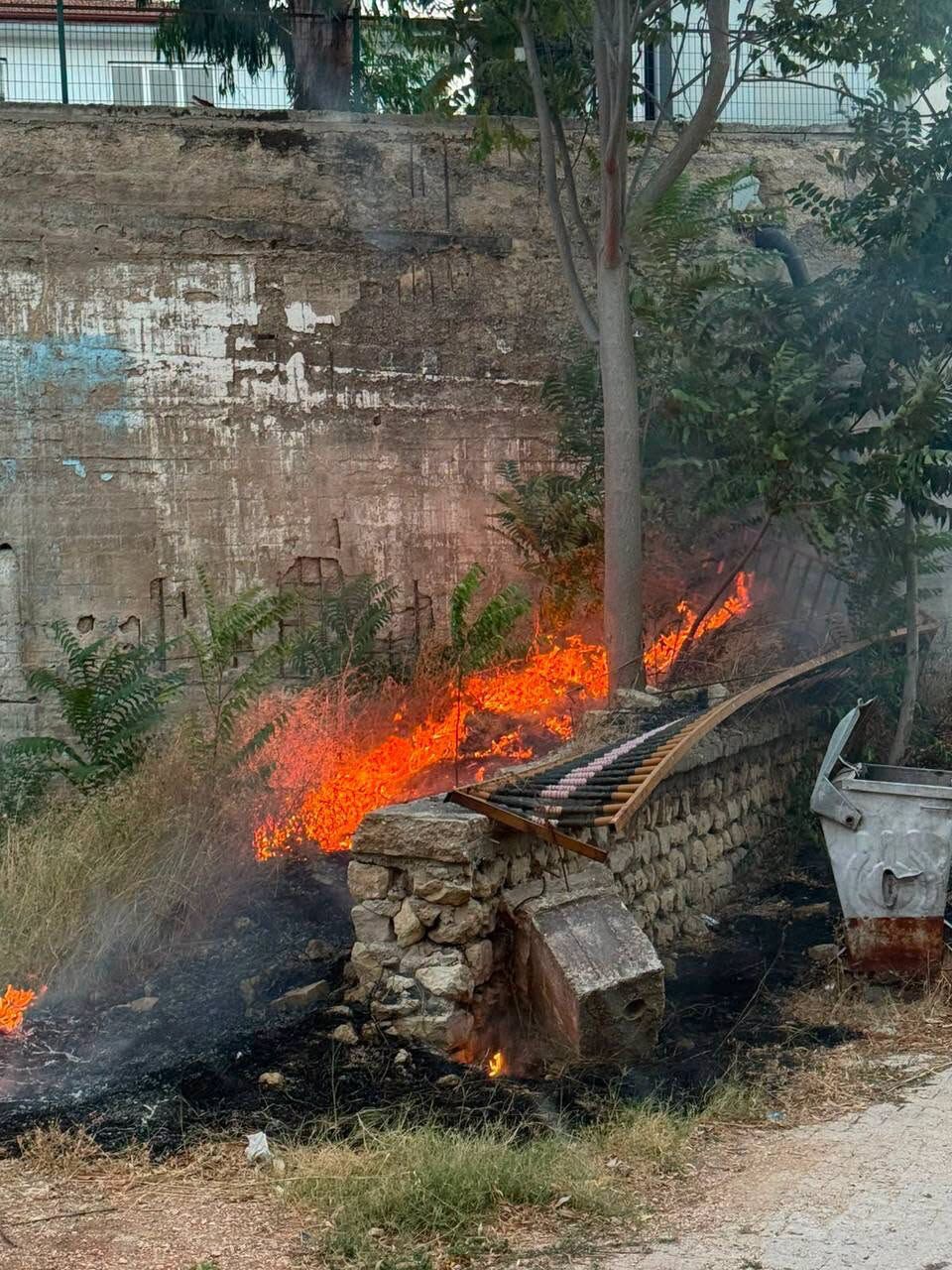 Hatay’da 4 ilçede yangınlar kontrol altına alındı