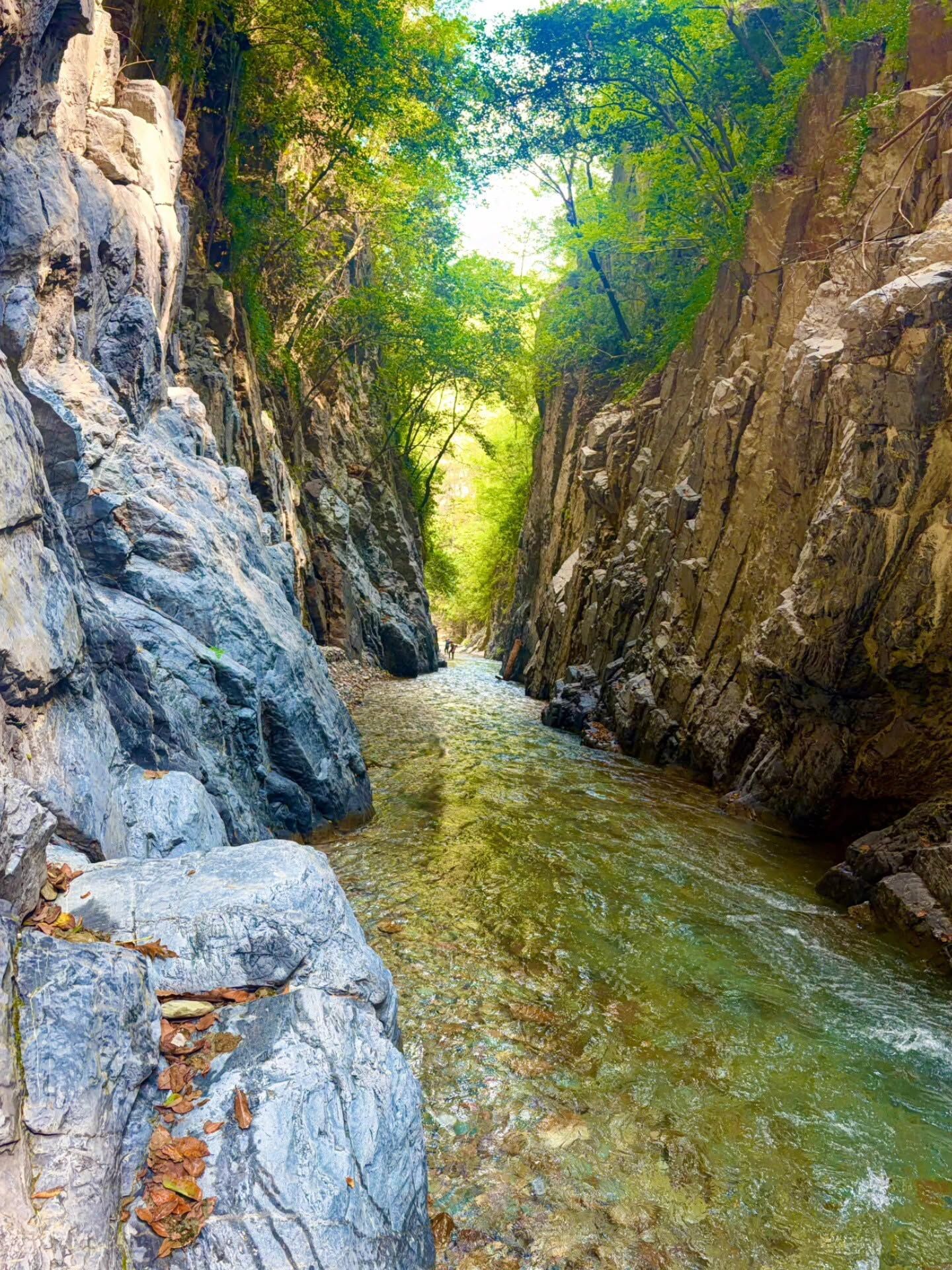 Dörtyol Kuzuculu’da Geçilmez Kanyonu Büyülüyor