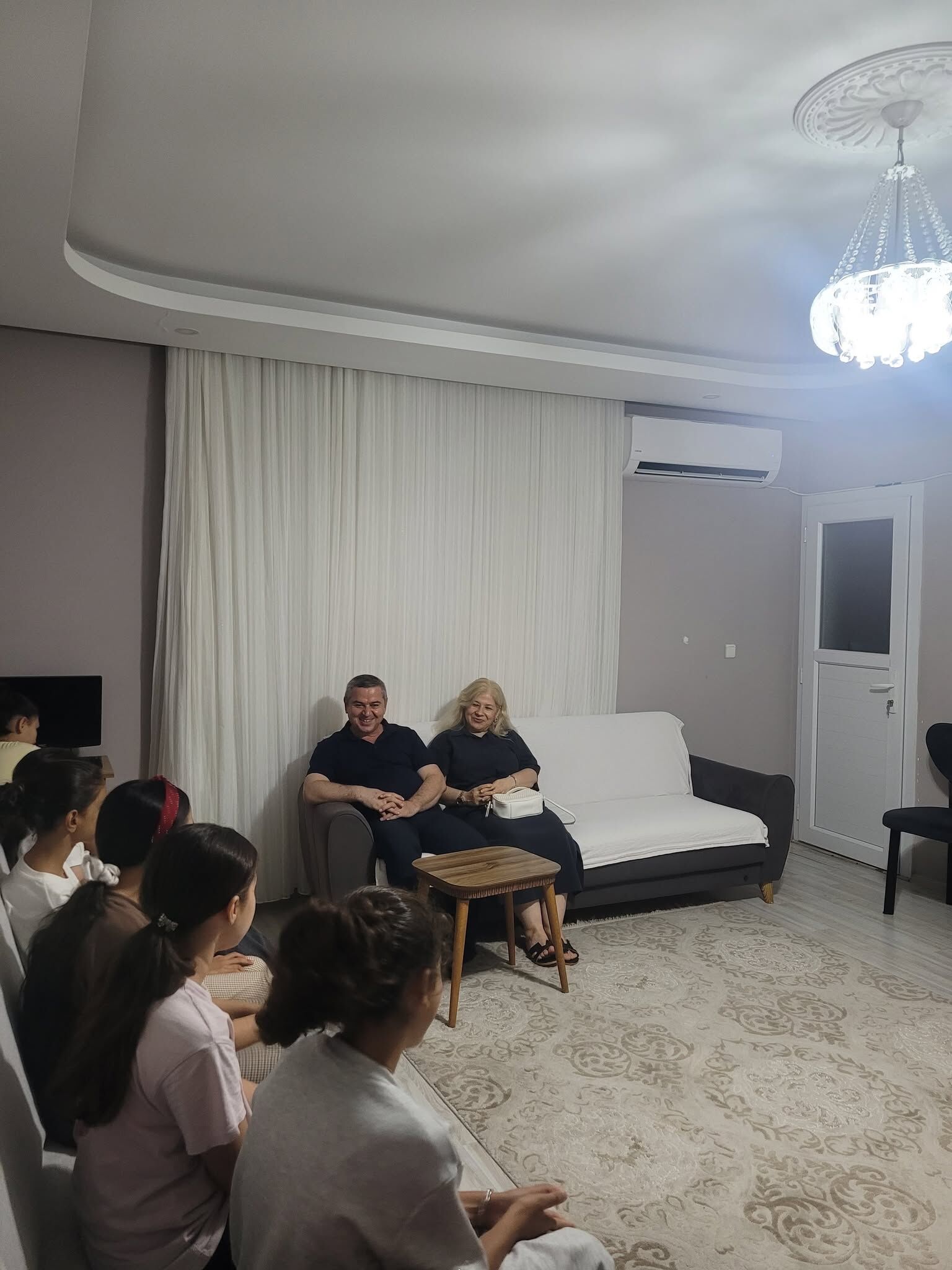 İl Müdürü Naci Yılmaz’dan Çocuklara Kandil Ziyareti