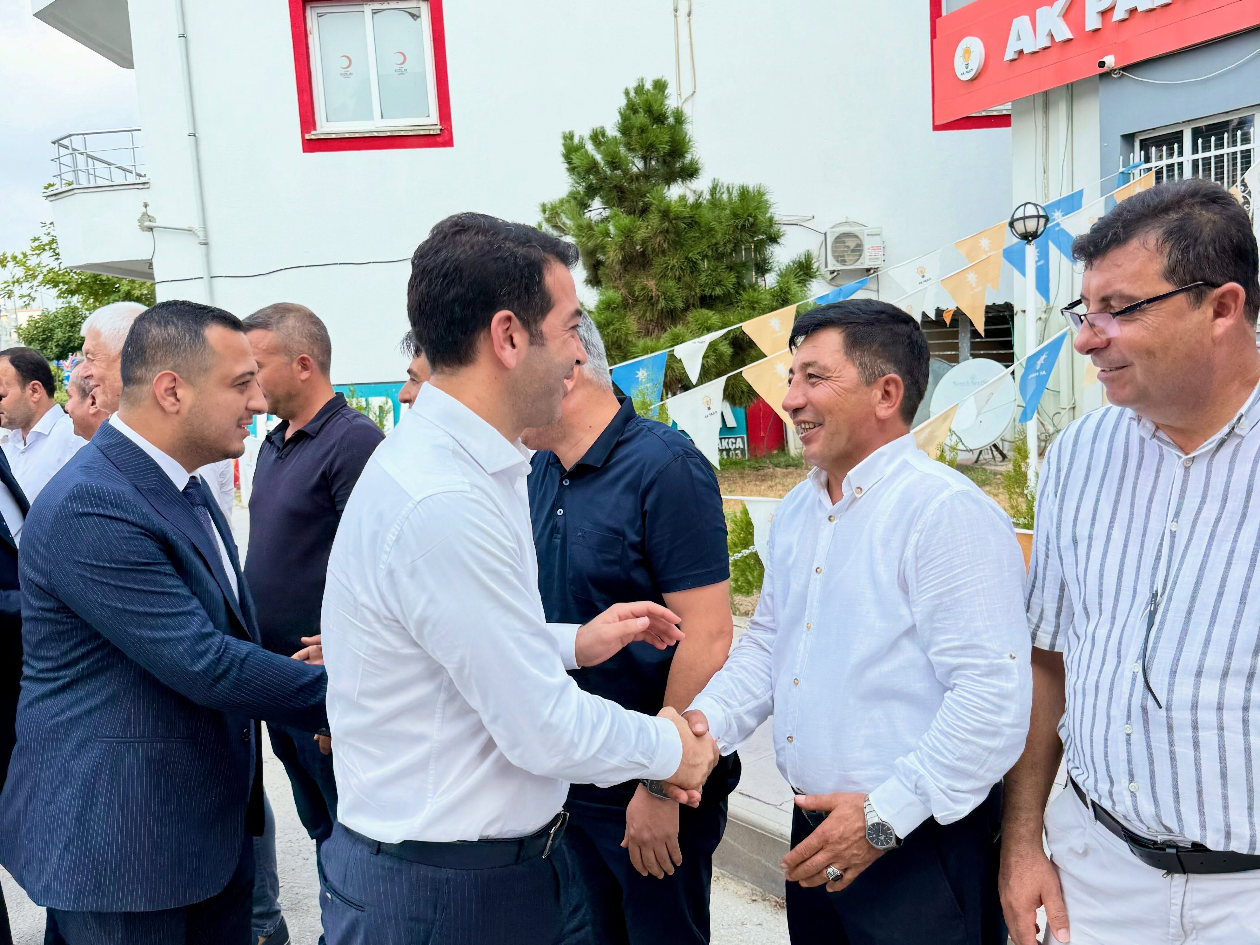 AK Parti Kadirli’de danışma meclisi buluşması