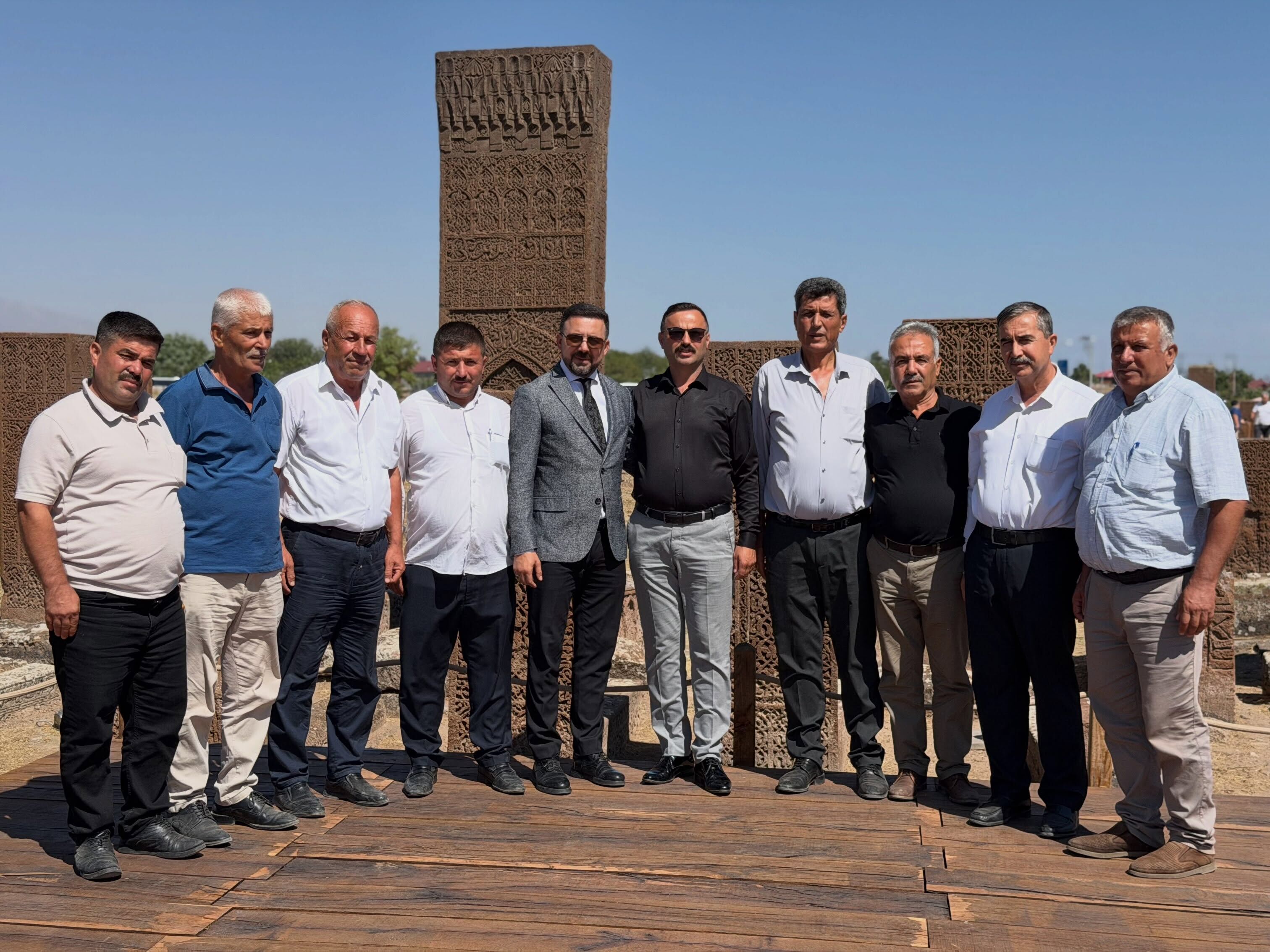 İl Başkanı Binboğa ve AK Parti Düziçi İlçe Başkanı Kararmaz