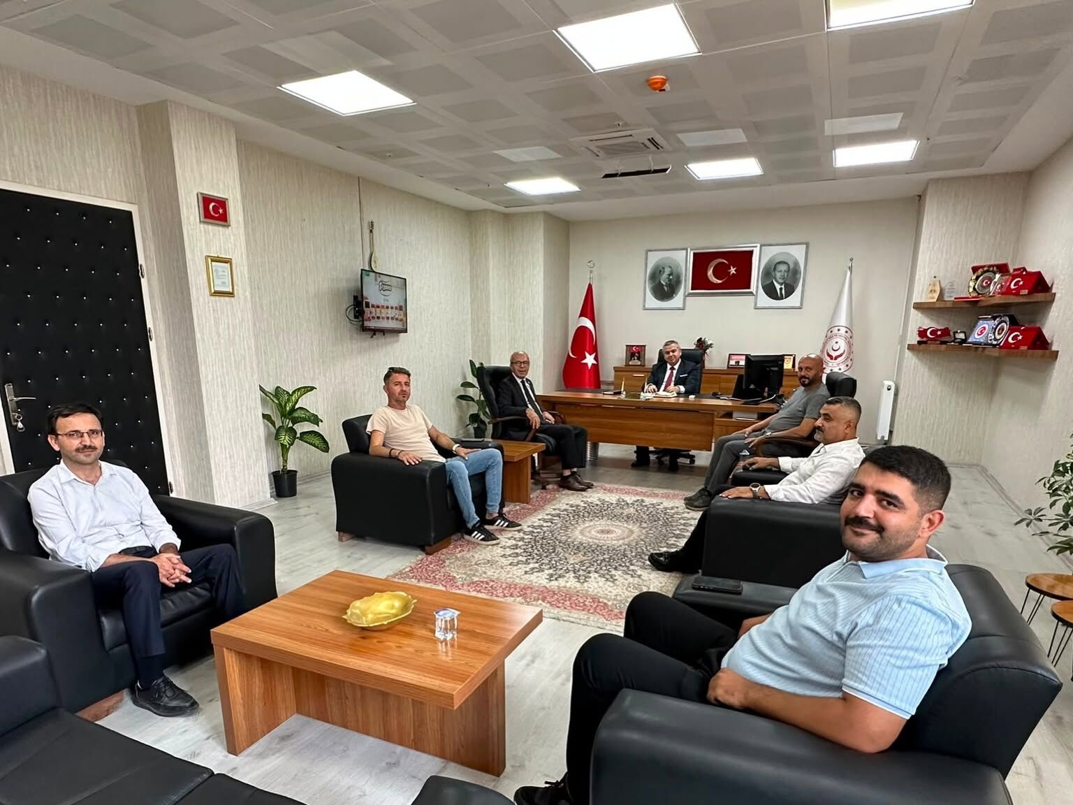 Cemiyet Başkanı Cihangir, İl Müdürü Yılmaz’ı Ziyaret Etti