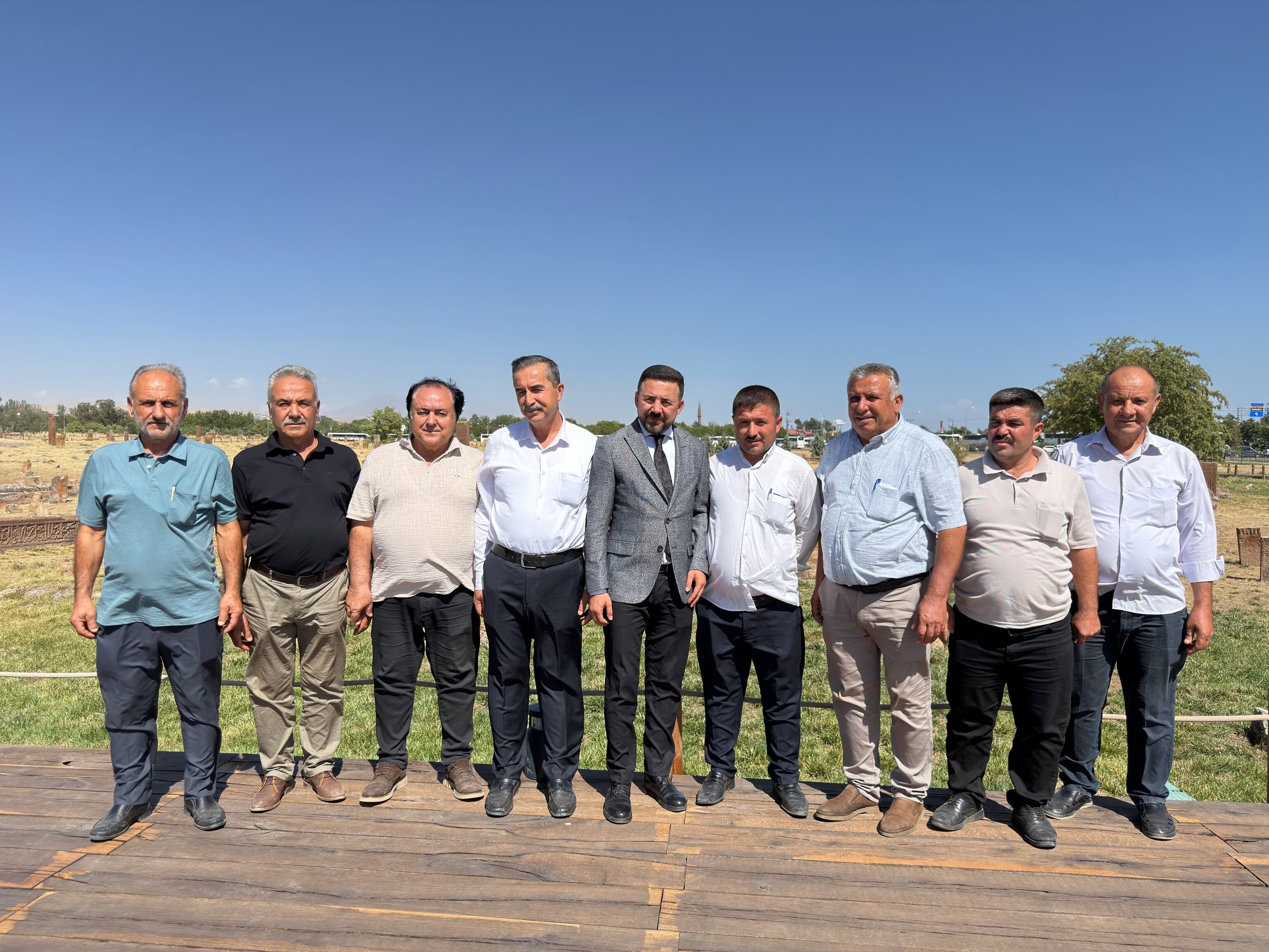 İl Başkanı Binboğa ve AK Parti Düziçi İlçe Başkanı Kararmaz