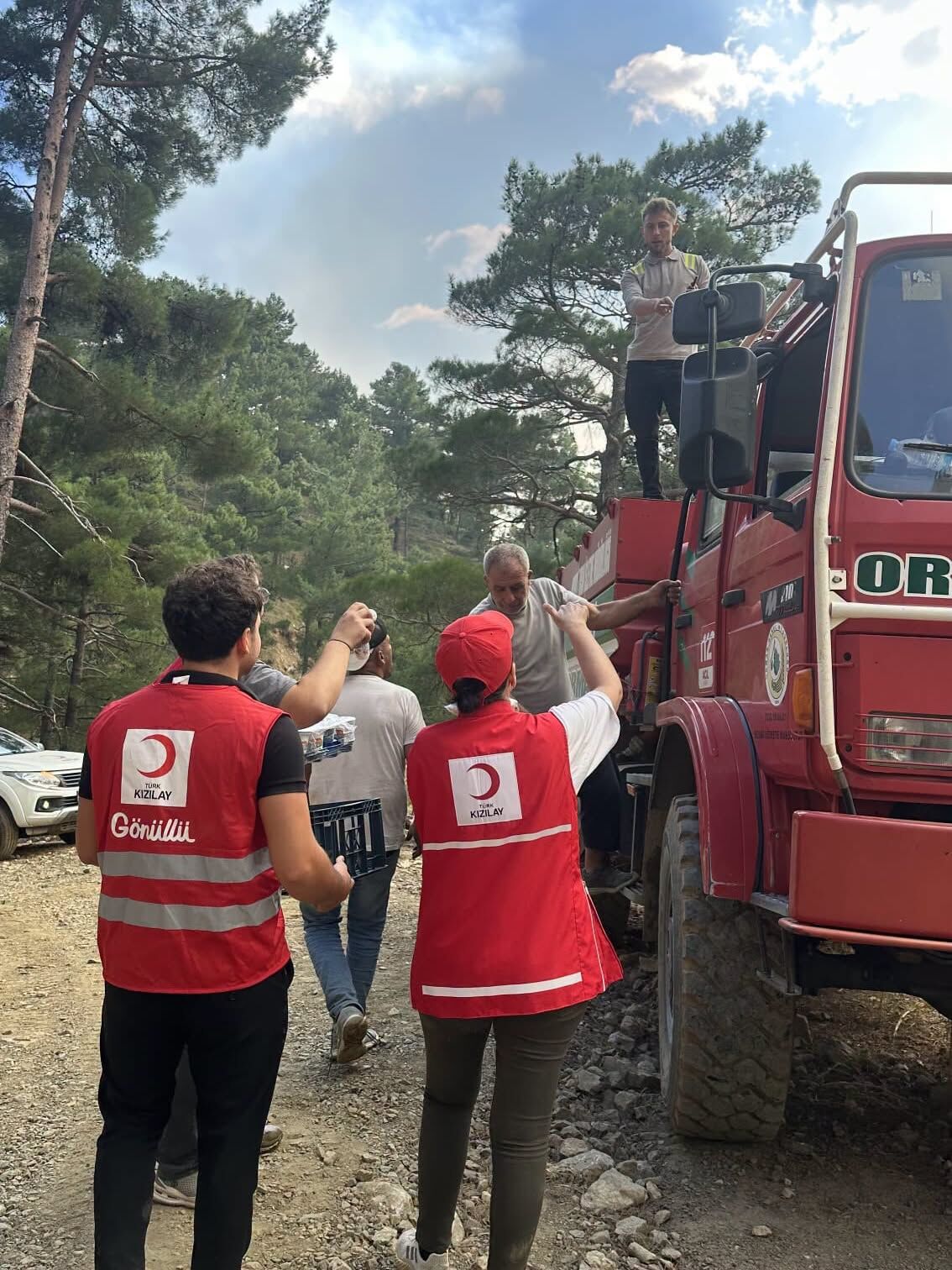 Kızılay’dan Manavgat’taki yangın ekiplerine destek-1