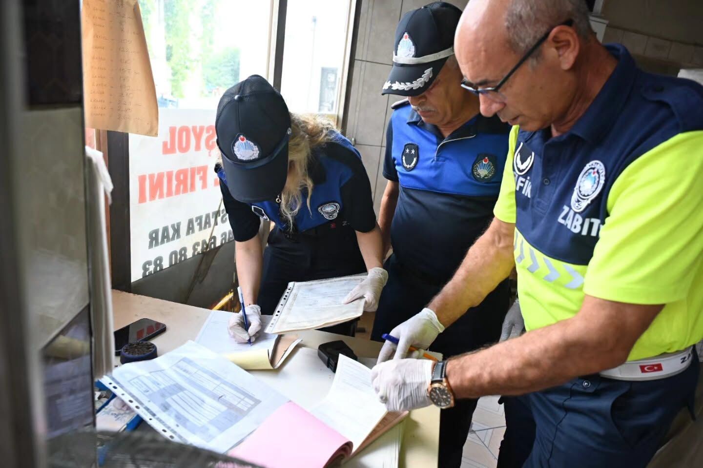 Kadirli’de 3 Fırına Hijyen ve Gramaj Cezası