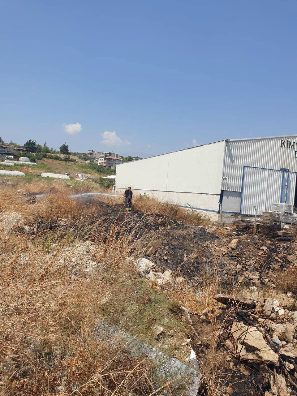 Antakya Dikmece’de Otluk Alan Yangını-1