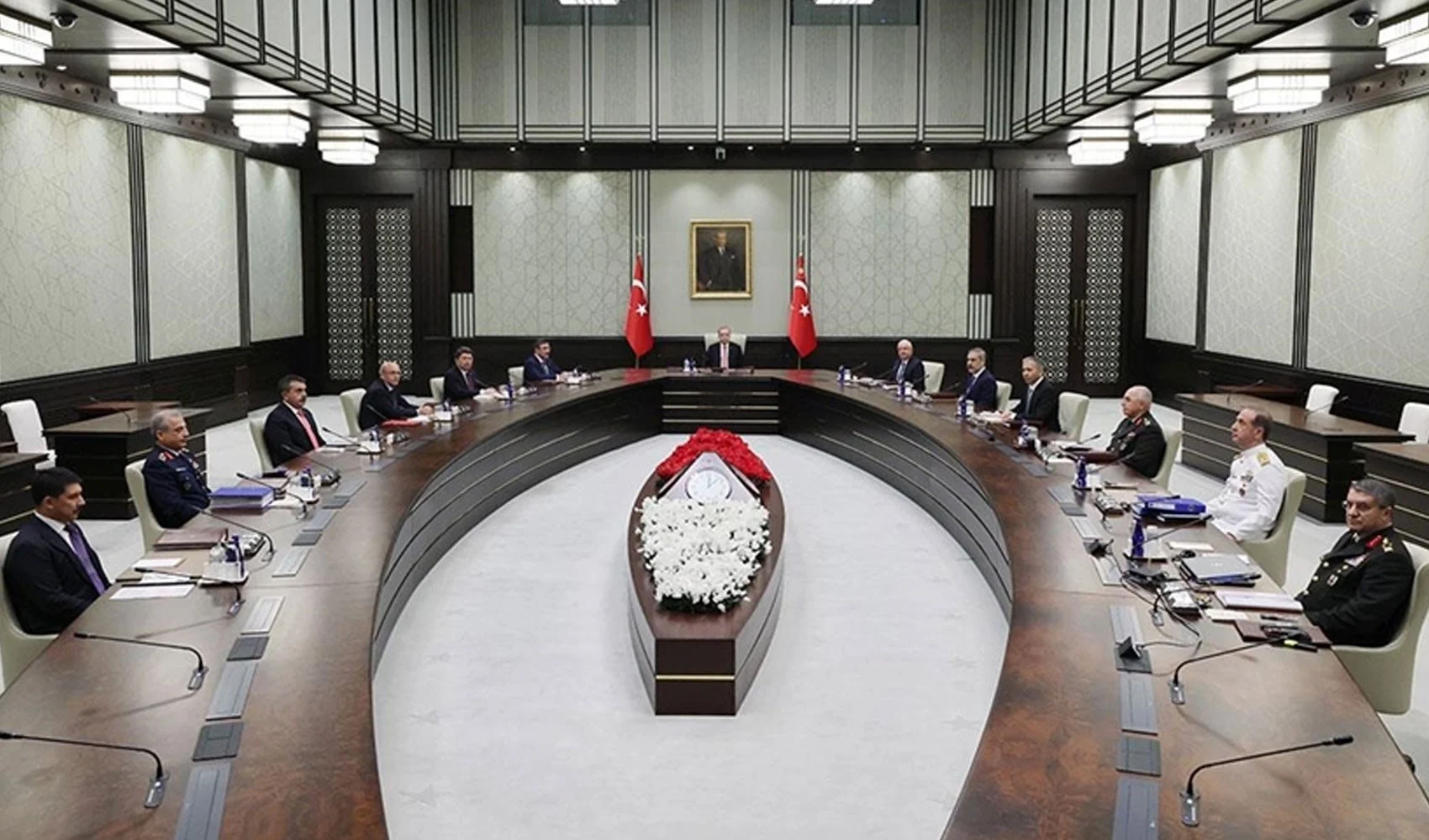 A S K E R İ Ş U R A1