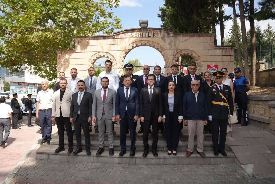 Bahçe’de 30 Ağustos Zafer Bayramı Törenle Kutlandı (3)
