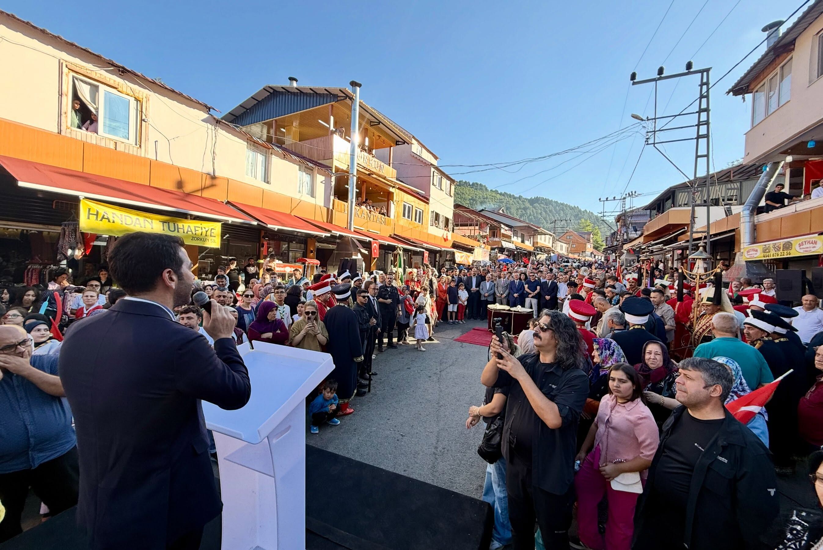 Binboğa Çocukların Şenlik Coşkusuna Ortak Oldu (3)