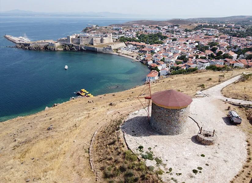 Bozcaada Çanakkale’de Ziyaretçileri Büyülüyor11