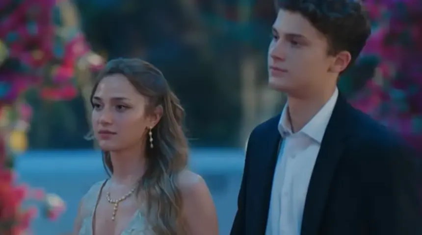 Ceren Ayruk Ve Çağan Efe Ak 1