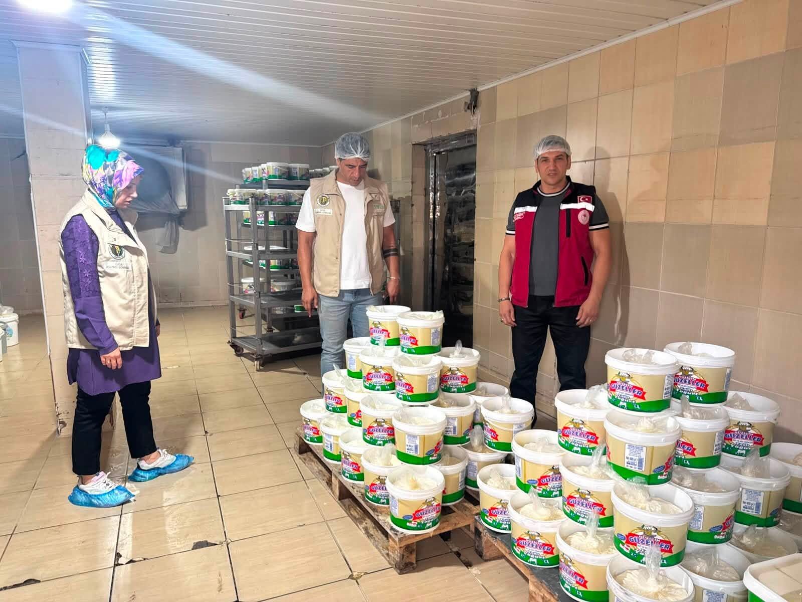 Düziçi’nde Süt Tesisine Sıkı Gıda Denetimi Yapıldı6