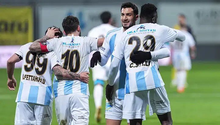 Erzurumspor Taraftarı Stadyumuna Kavuştu Mu2