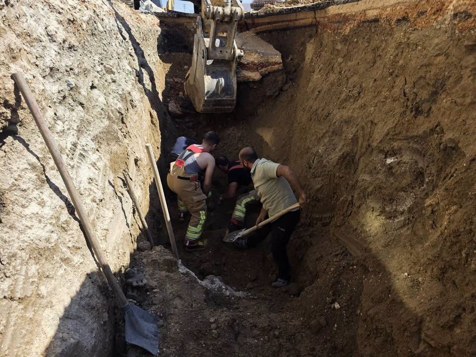 Hatay’da Altyapı Çalışmasında Toprak Altında Kalan İşçi Öldü2