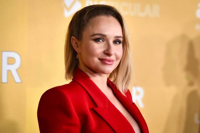 Hayden Panettiere2