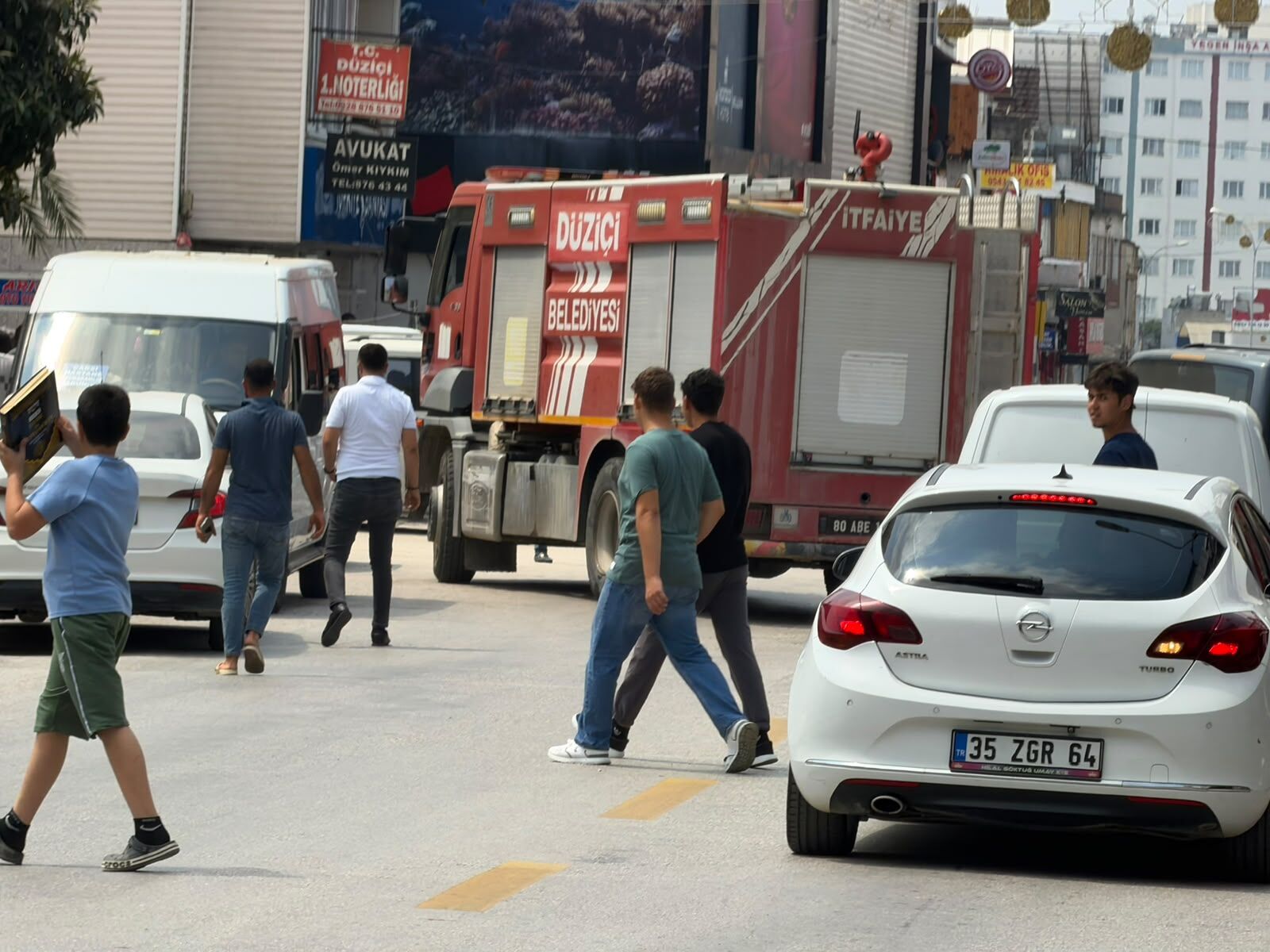 İş Yeri Sahibiyle Anlaşamayan Esnaf Kendini Yakmak İstedi (3)