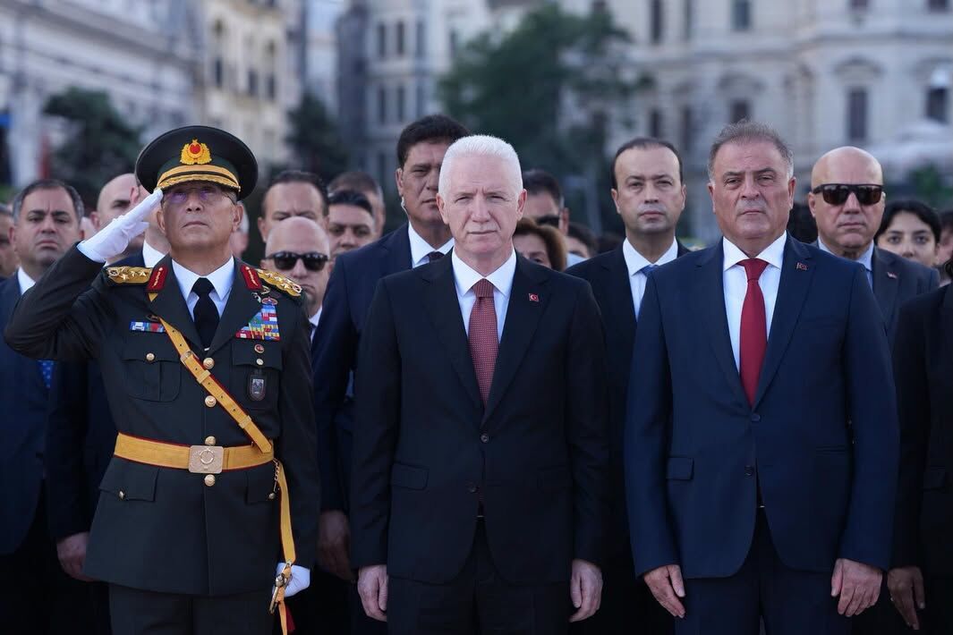 İstanbul’da 30 Ağustos Zafer Bayramı Taksim’de Başladı2