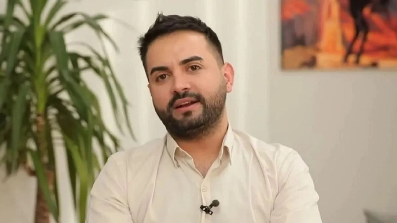 Kadir Ezildi-1