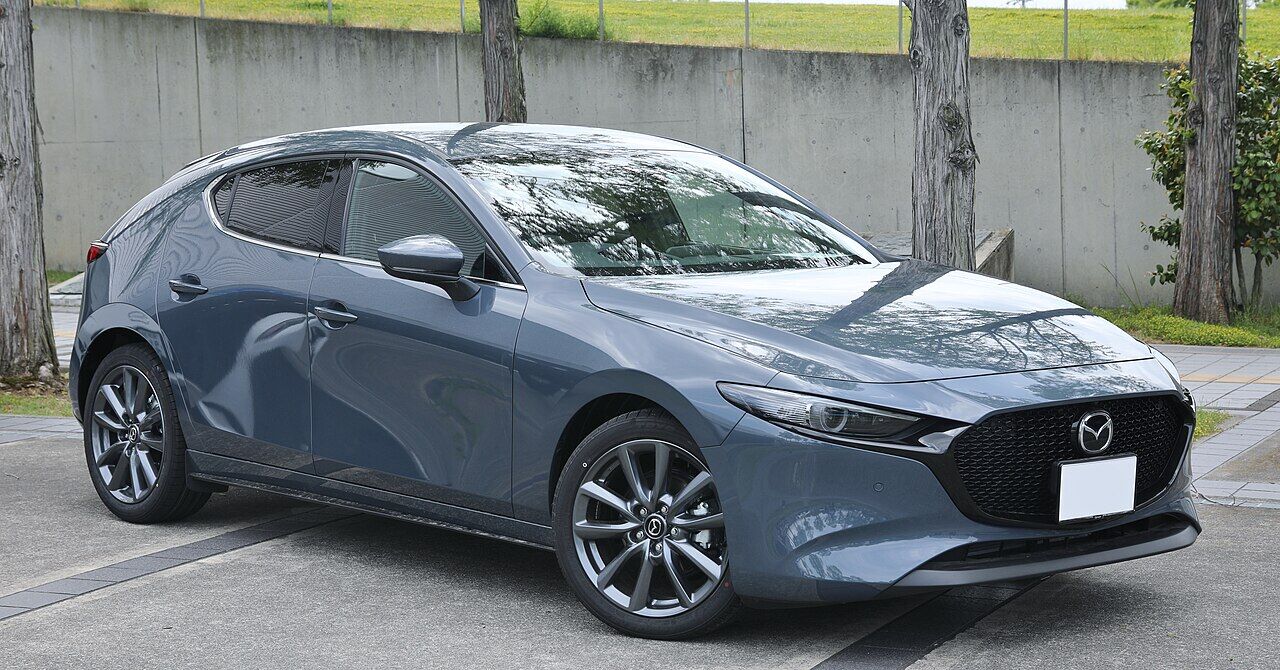 Mazda 3 2.0 Benzi̇nli̇