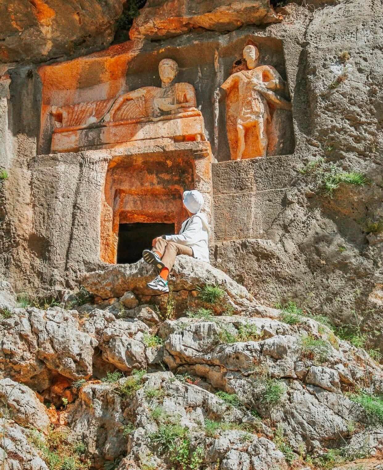 Mersin’de Zamanın İzlerini Taşıyan Kanlıdivane Nerede2