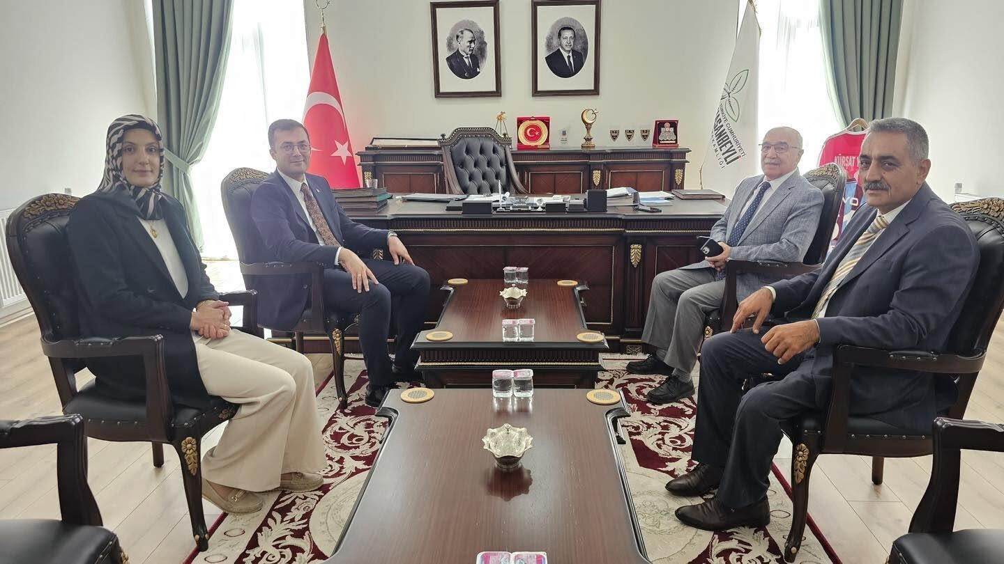 Mhp Teşkilatından Kaymakam Yelli'ye Nezaket Ziyareti (1)