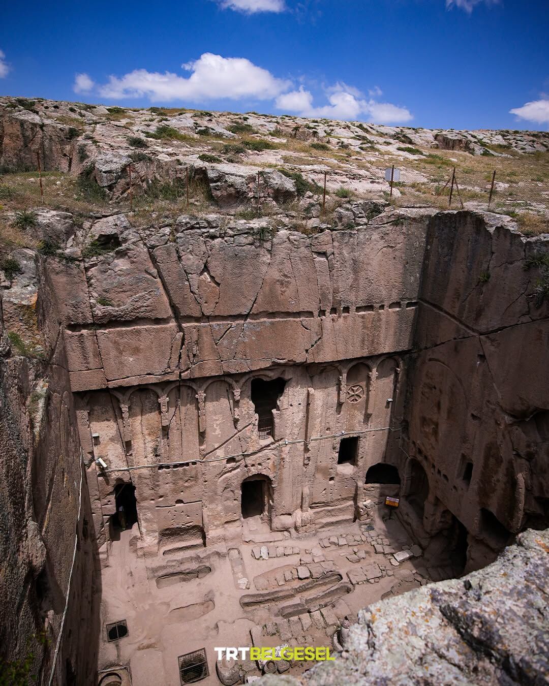 Niğde'deki Gümüşler Manastırı Tarihe Işık Tutuyor Mu2