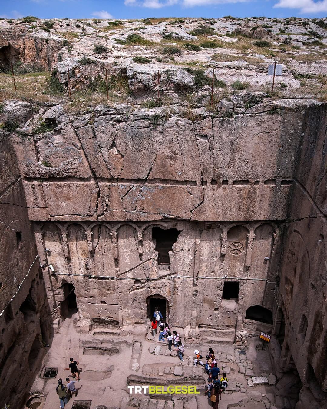 Niğde'deki Gümüşler Manastırı Tarihe Işık Tutuyor Mu7