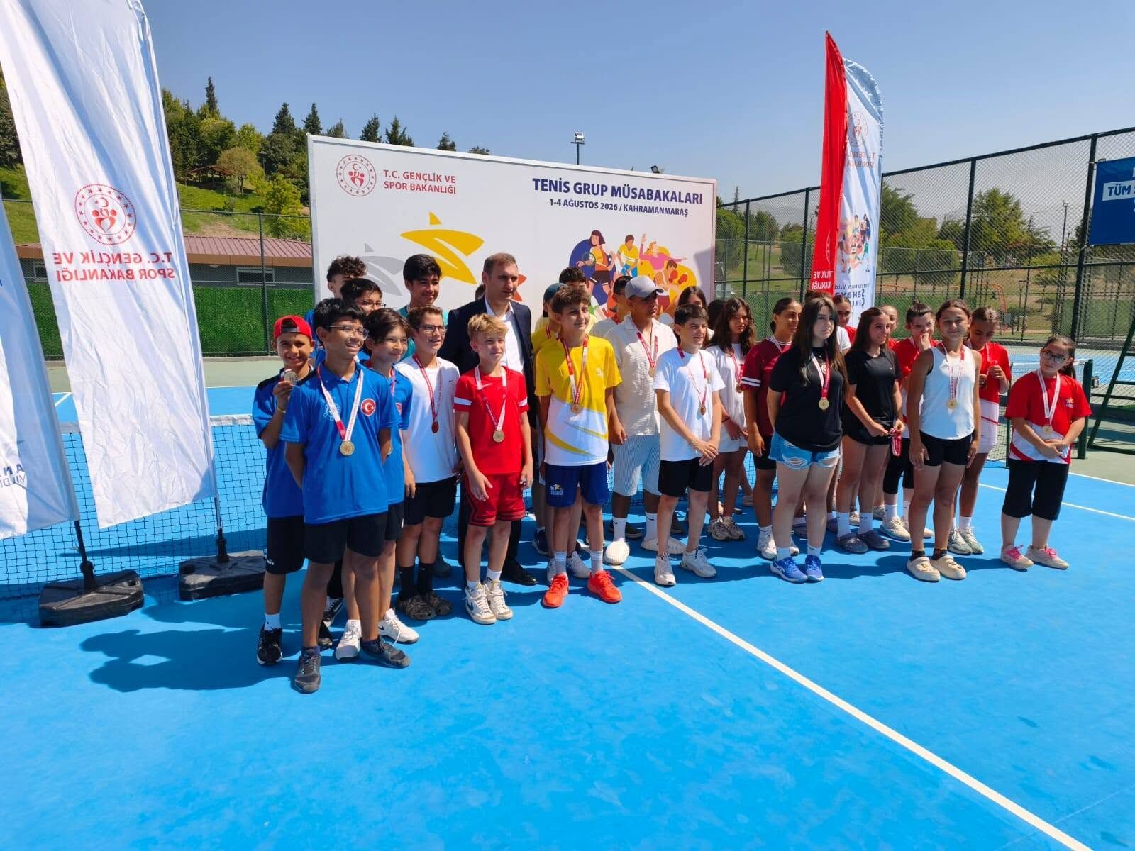 Osmaniye Tenis Takımı Anali̇g’de Yarı Finale Yükseldi4
