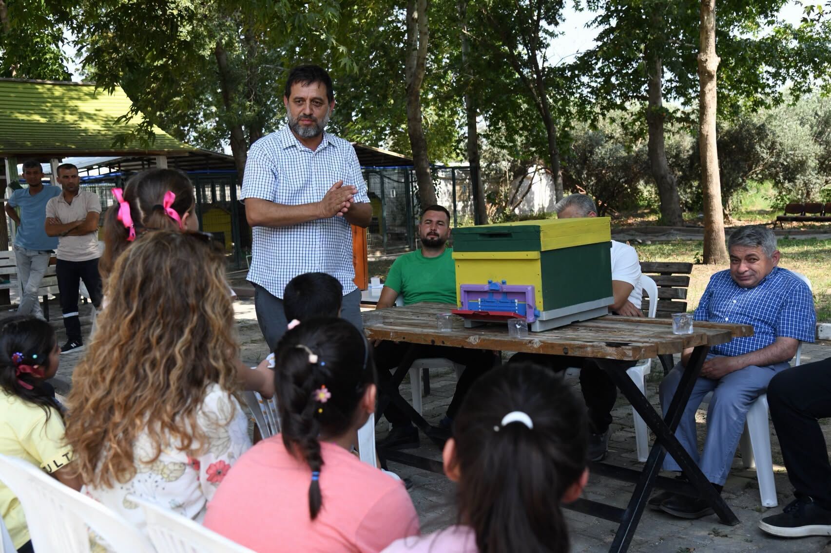 Osmaniye’de Çocuklar Arıcılığı Uygulamalı Öğrendi4
