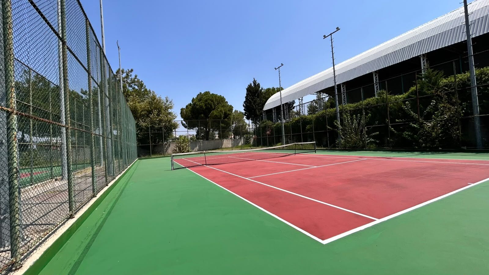 Osmaniye’de Tenis Kortları Yenileniyor (2)